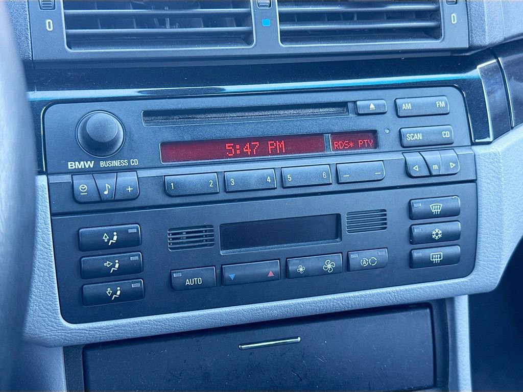 Used 2001 BMW M3 Convertible image 16