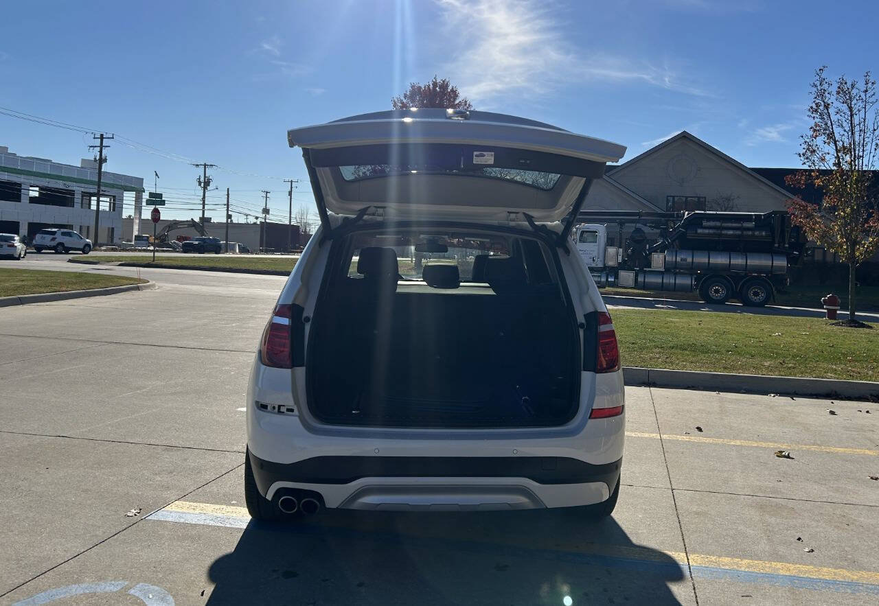 Used 2016 BMW X3 xDrive28i image 8