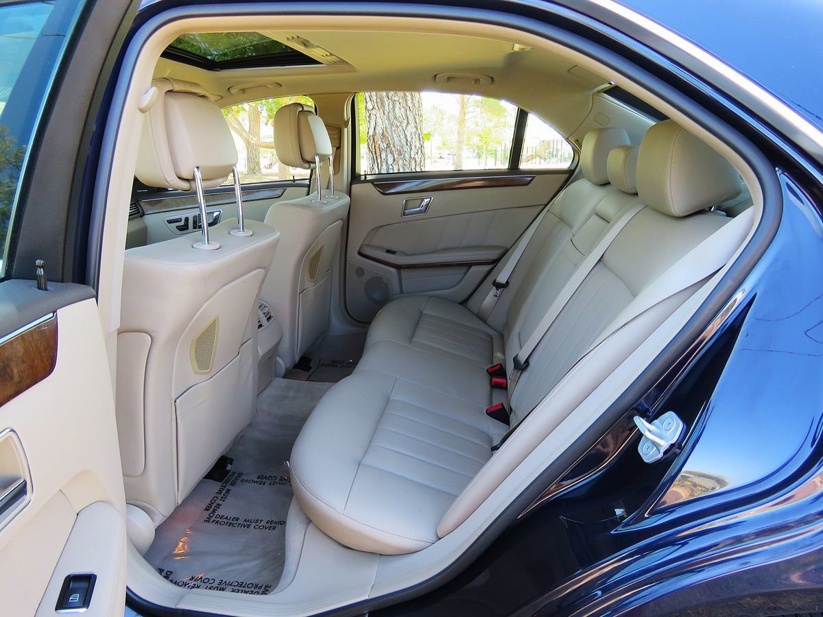 Used 2011 Mercedes-Benz E 550 Sport image 17