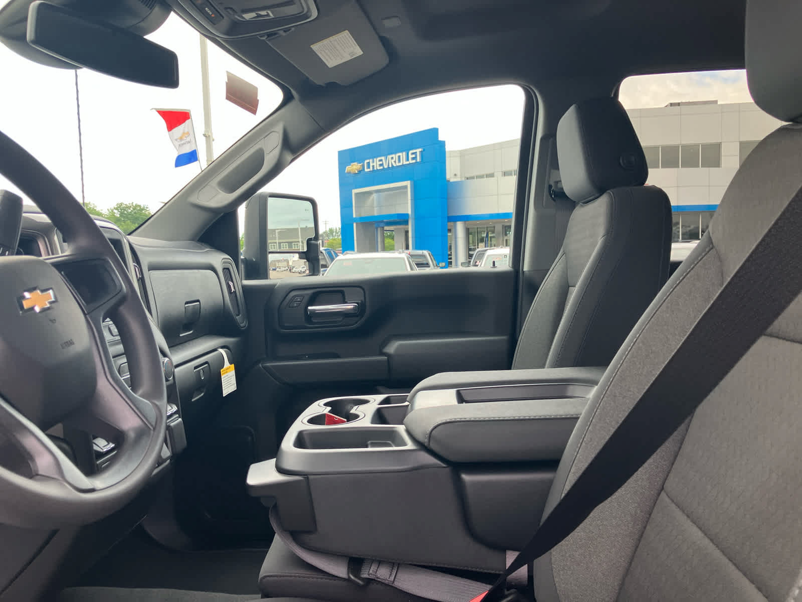 New 2026 Chevrolet Silverado 2500 Custom w/ Custom Value Package AWD/4WD image 10