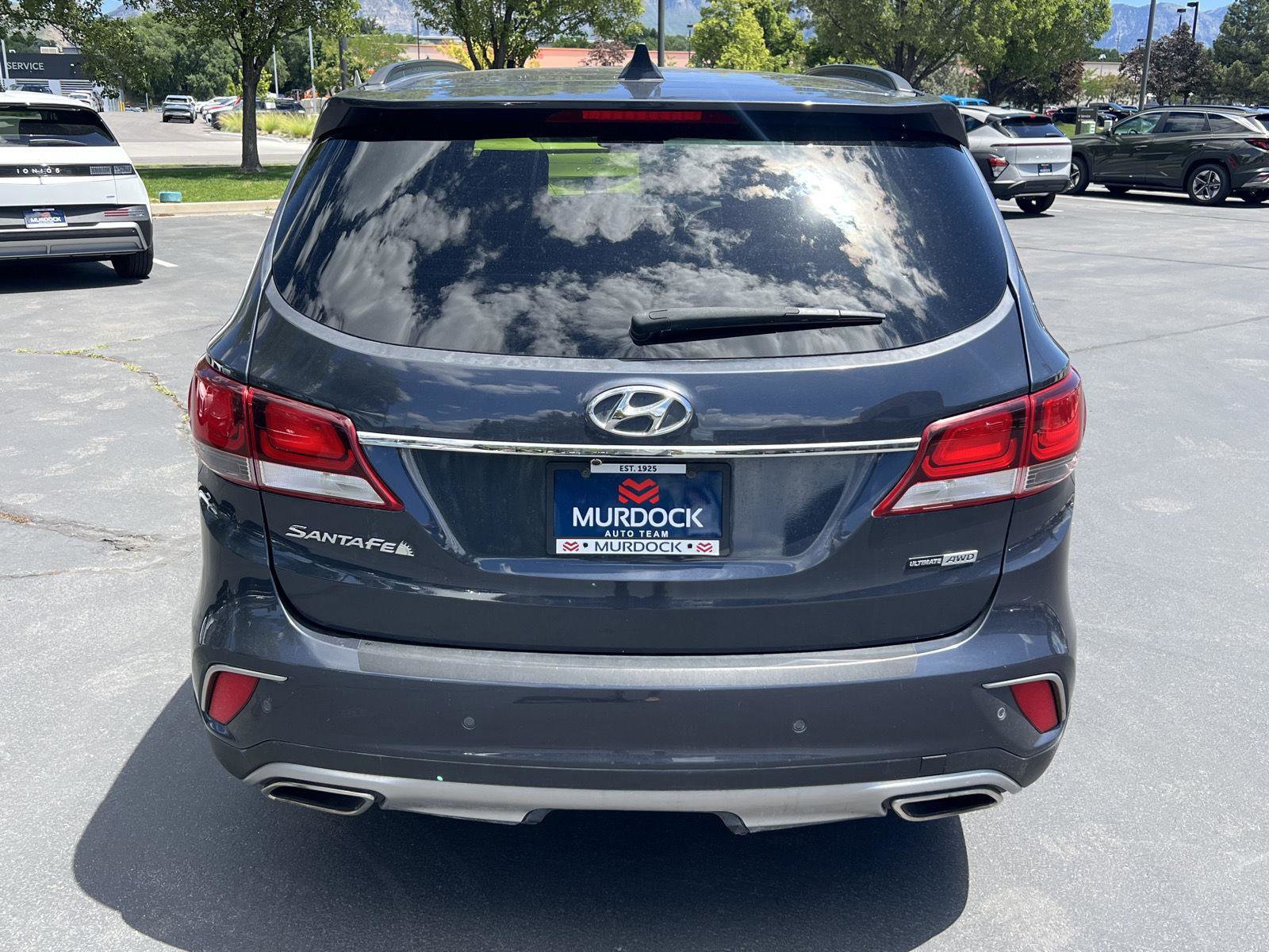 Used 2017 Hyundai Santa Fe AWD w/ SE Ultimate Tech Package 03 image 9