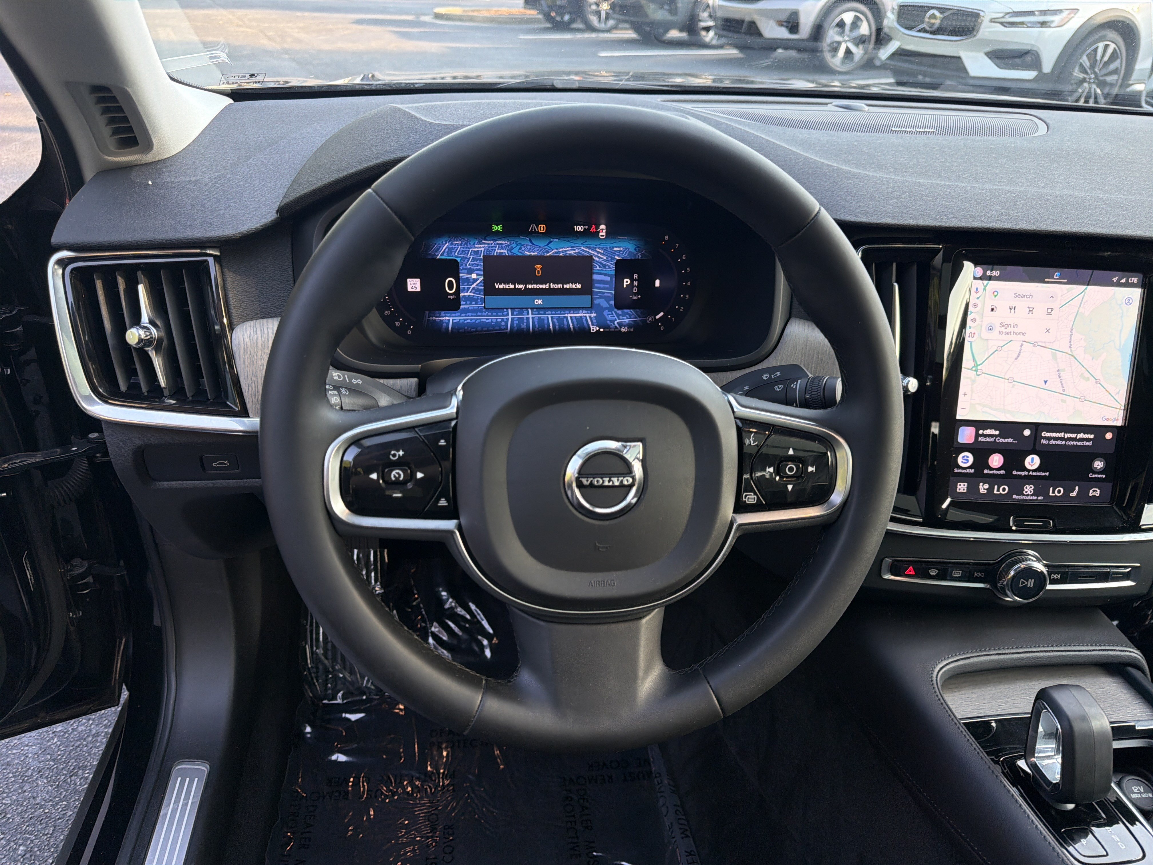 Certified 2023 Volvo S90 B6 Plus AWD/4WD image 18