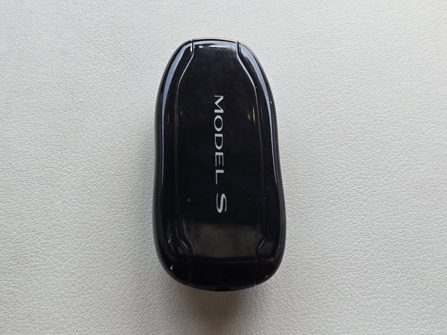 Used 2022 Tesla Model S AWD/4WD image 18