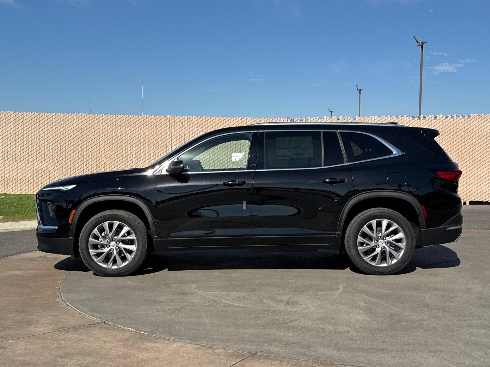 New 2026 Buick Enclave Preferred w/ Power Package FWD image 7