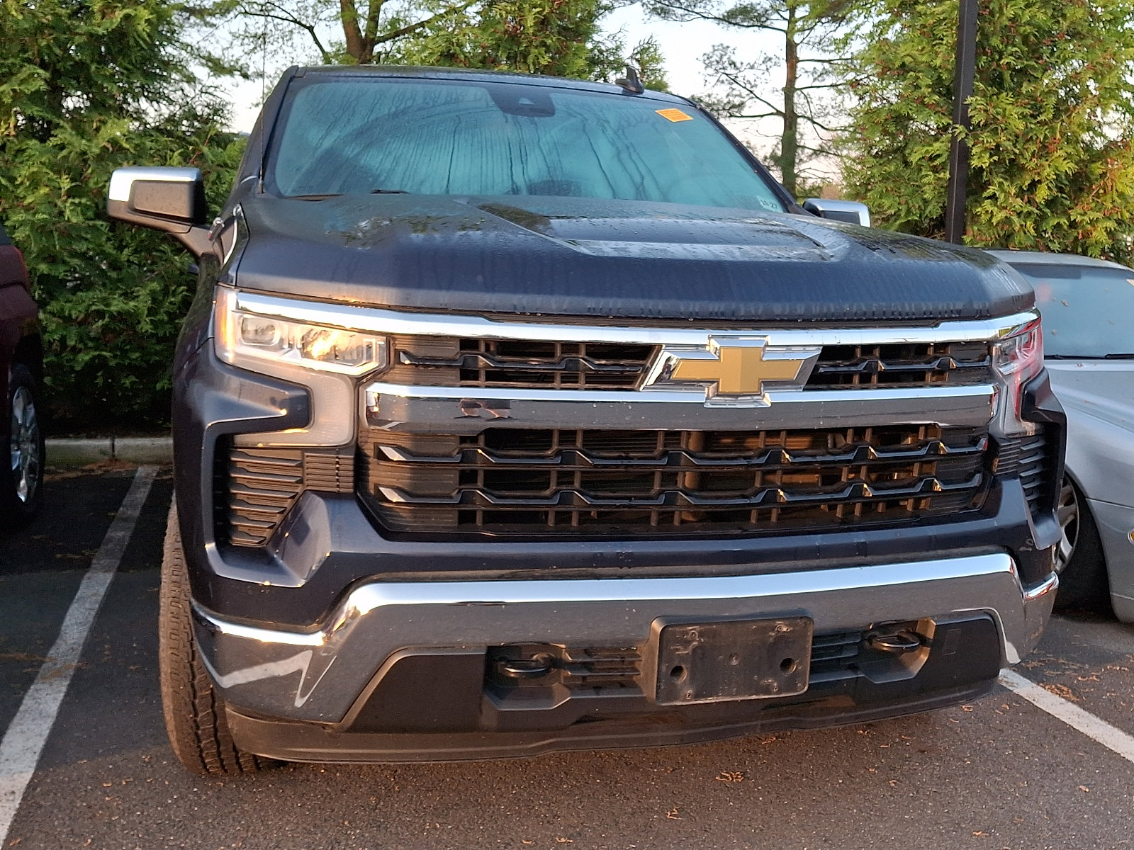 Used 2022 Chevrolet Silverado 1500 LT image 4