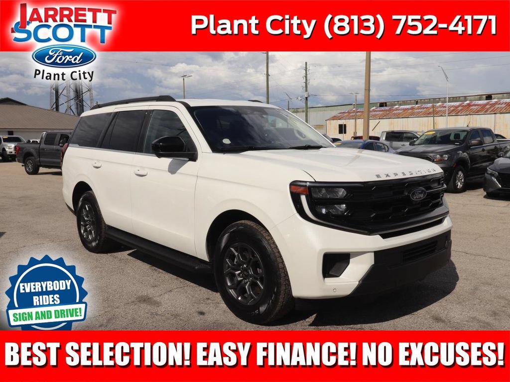 Used 2025 Ford Expedition Active
