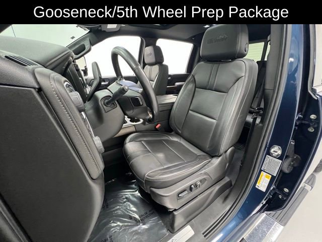 Used 2023 Chevrolet Silverado 2500 High Country w/ Z71 Off-Road Package image 10