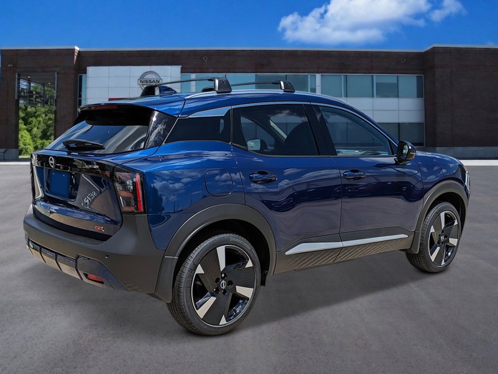 New 2026 Nissan Kicks SR w/ Cold Weather Package image 5