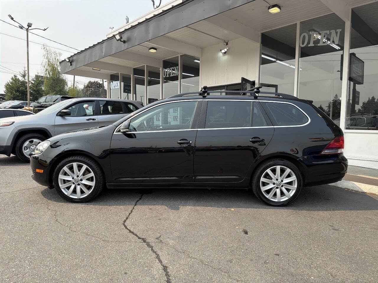 Used 2014 Volkswagen Jetta TDI FWD image 3
