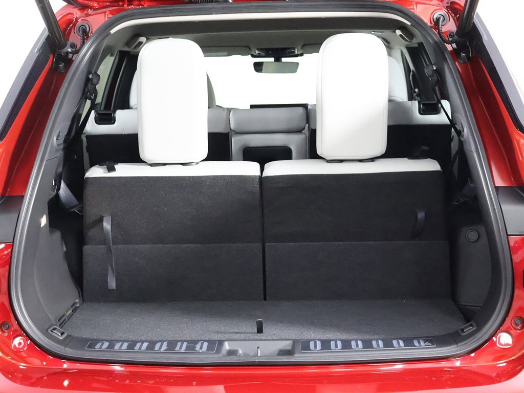 New 2025 Mitsubishi Outlander SE image 22