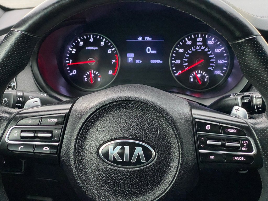 Used 2020 Kia Stinger GT-Line w/ Sun & Sound Package image 16