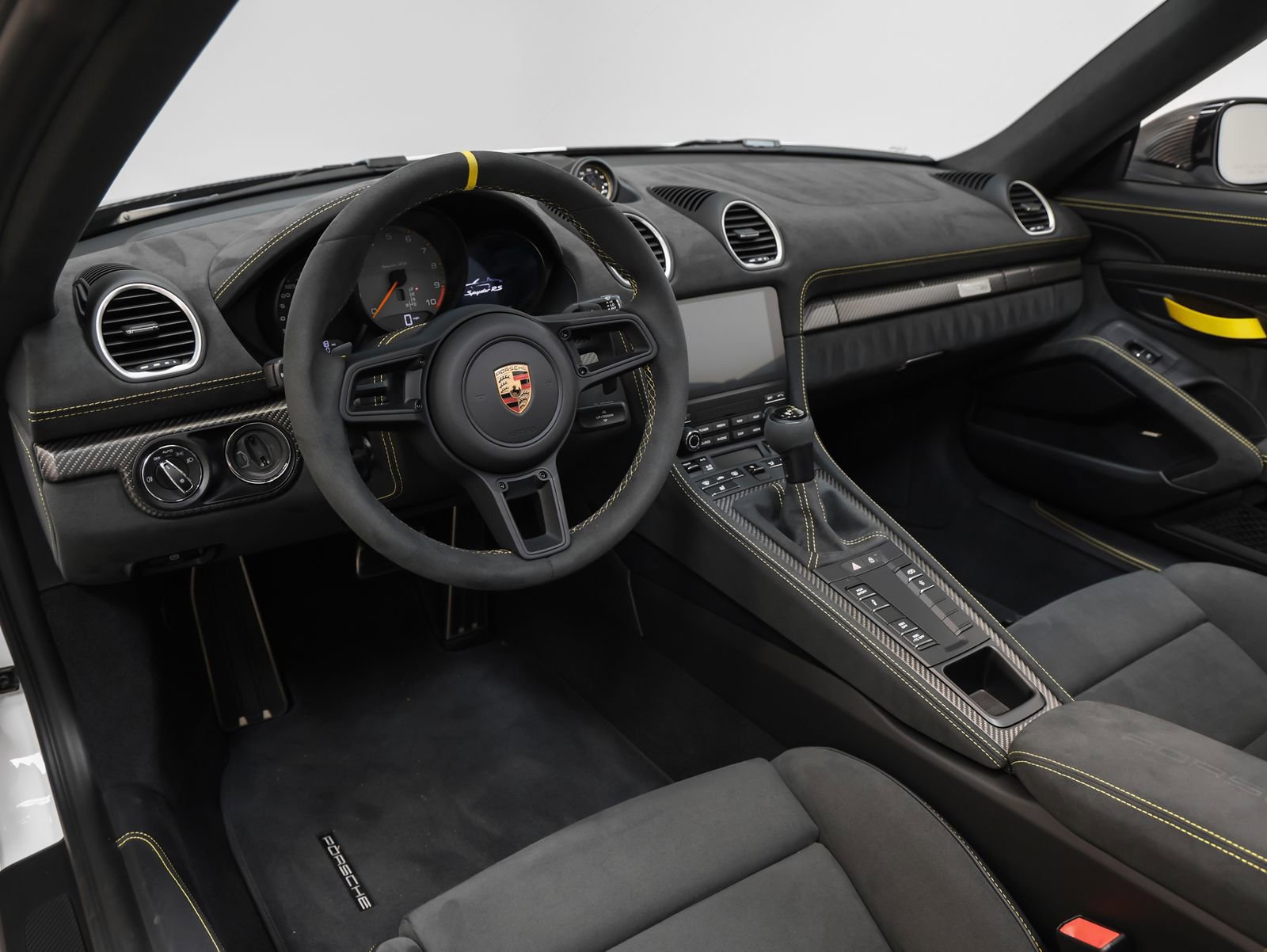 Certified 2025 Porsche 718 Boxster Spyder RS RWD image 4