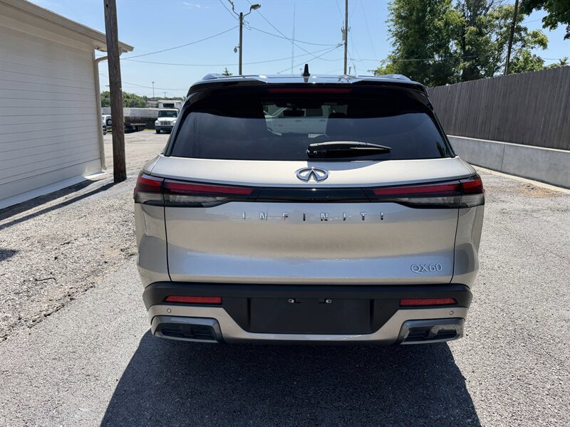 Used 2023 INFINITI QX60 Autograph FWD image 9