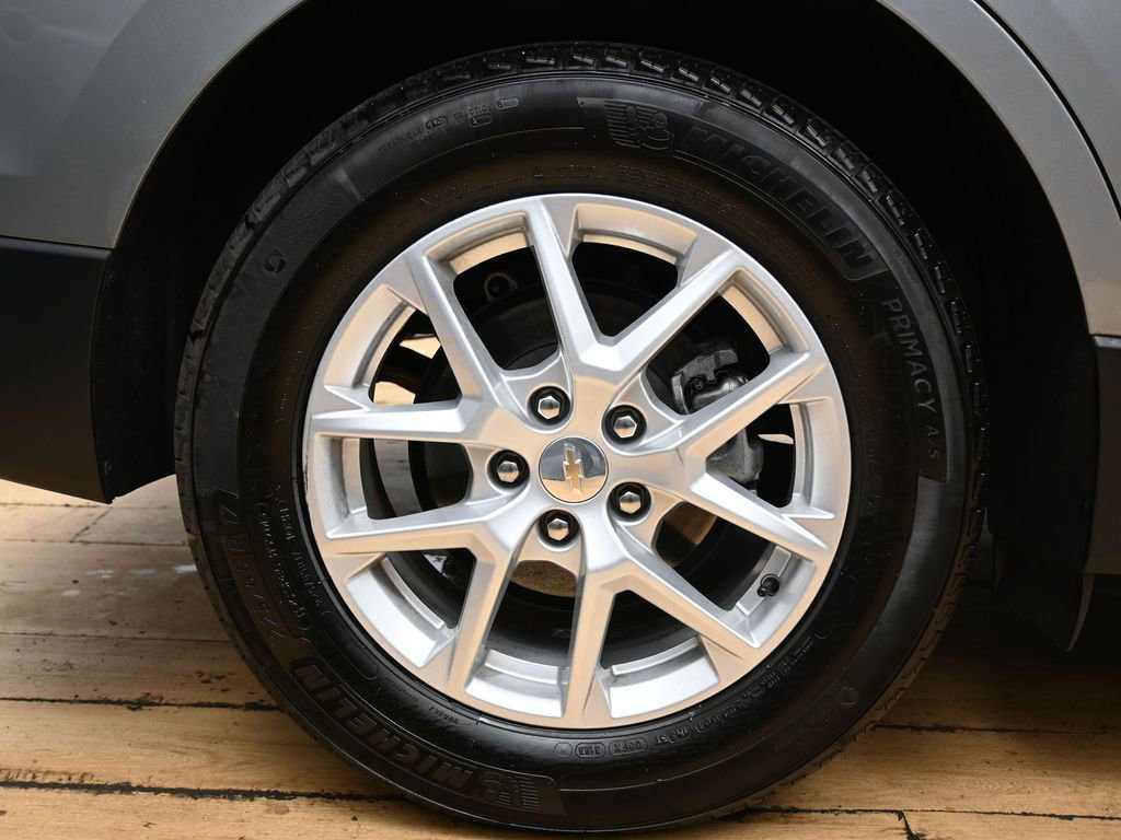 Used 2024 Chevrolet Equinox LS FWD image 11