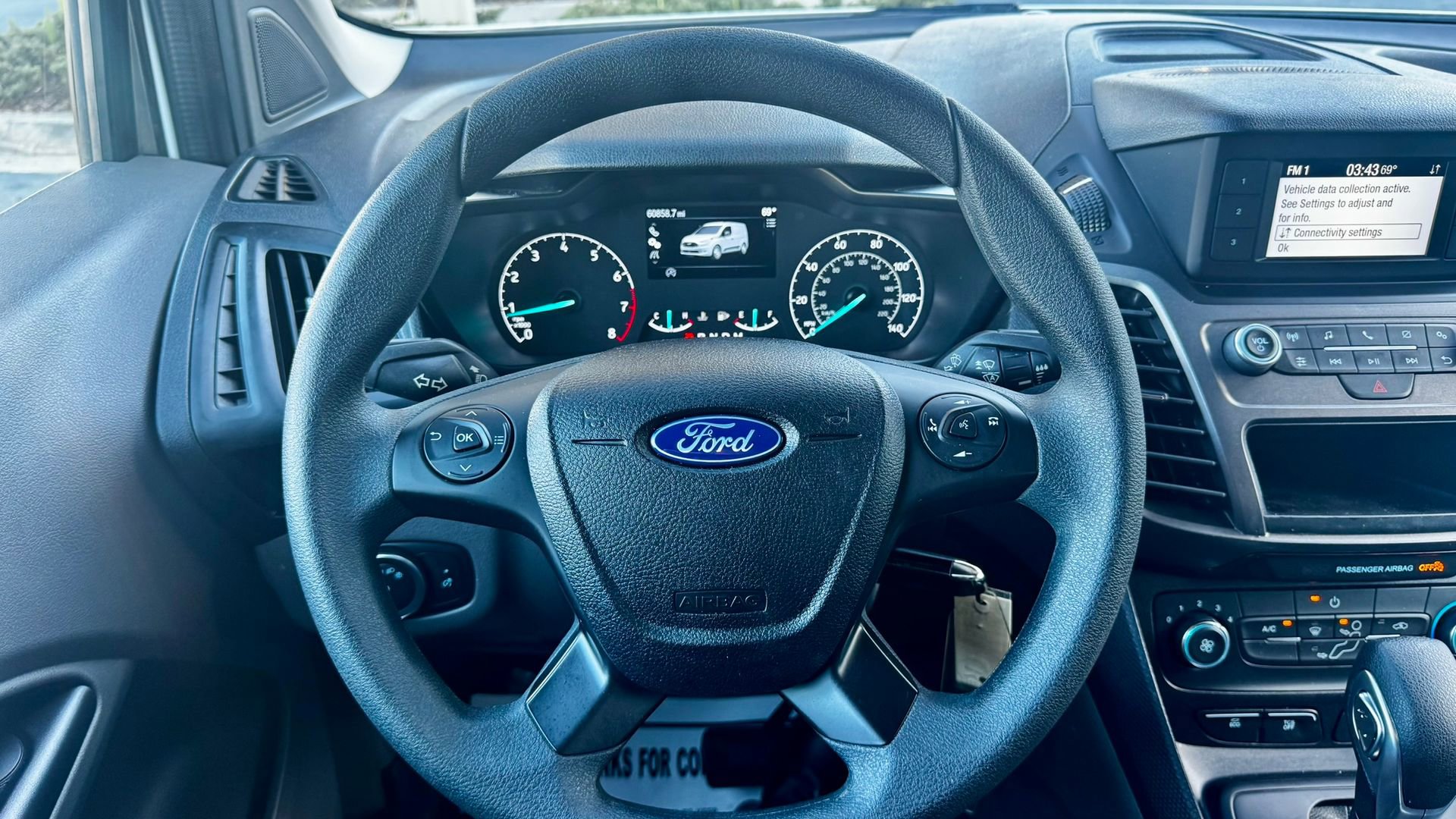 Used 2022 Ford Transit Connect XL image 25