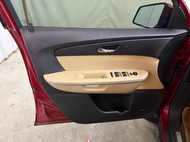 Used 2012 GMC Acadia SLT FWD image 40