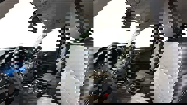 Used 2024 Ford Escape Platinum image 4