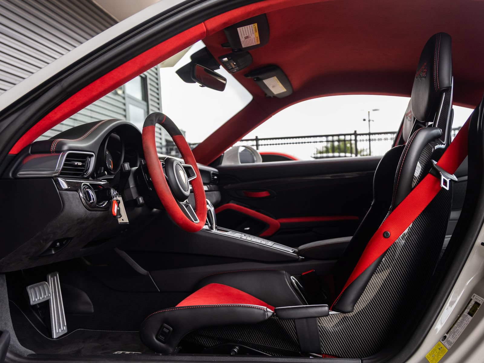 Certified 2019 Porsche 911 GT2 RS RWD image 48