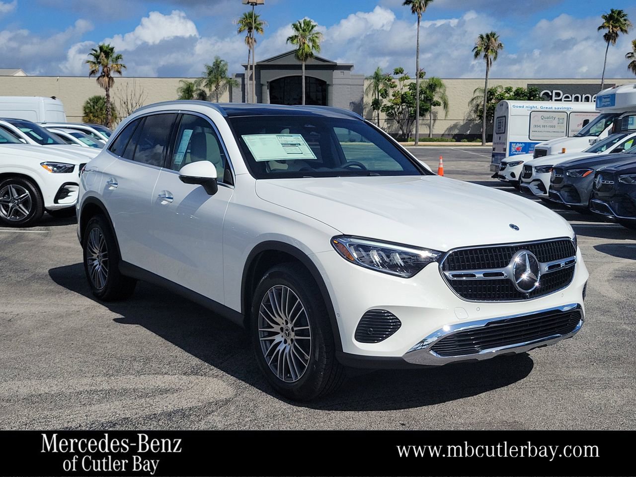 New 2026 Mercedes-Benz GLC 300