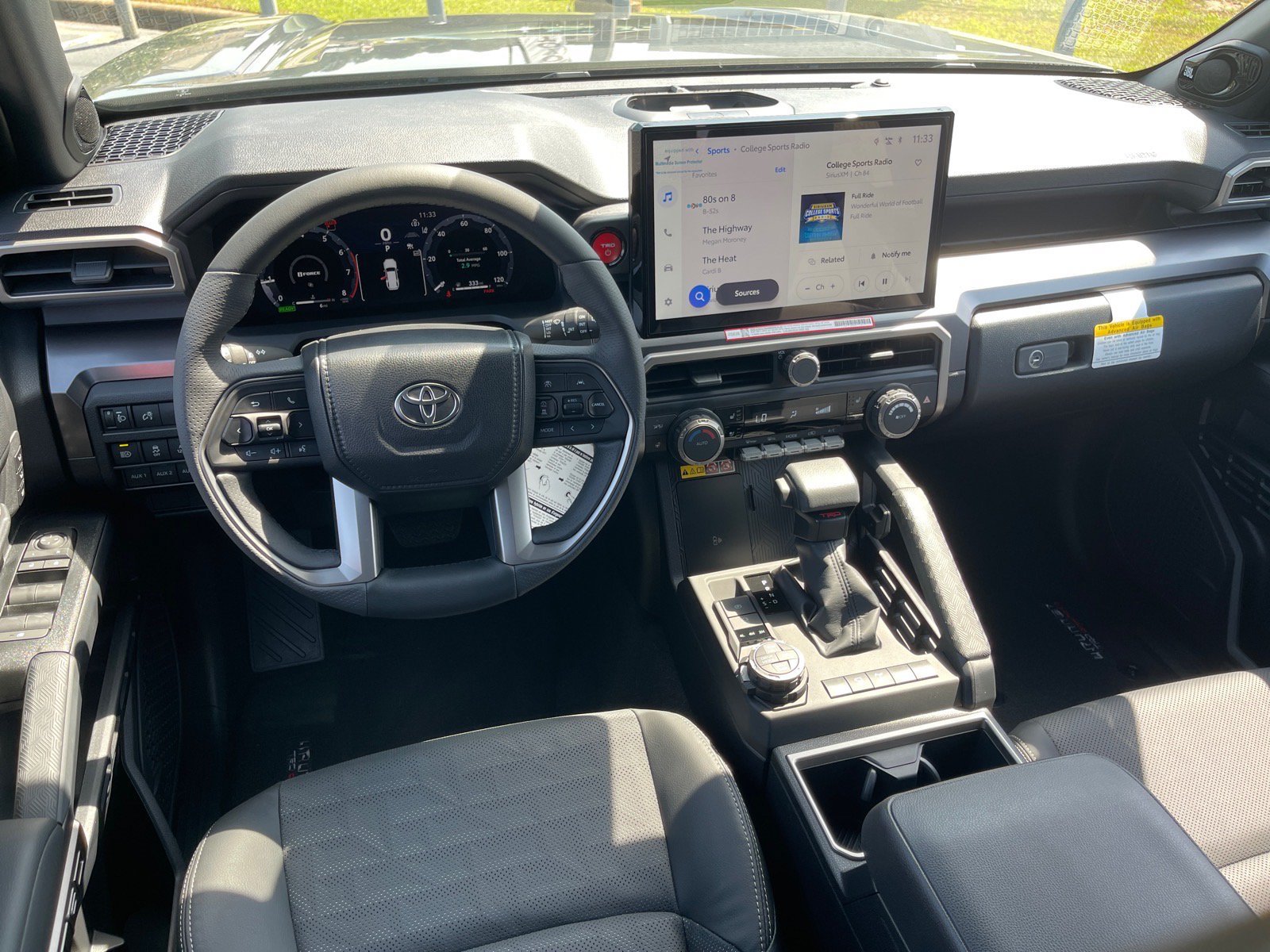 New 2026 Toyota 4Runner TRD Off-Road Premium AWD/4WD image 4
