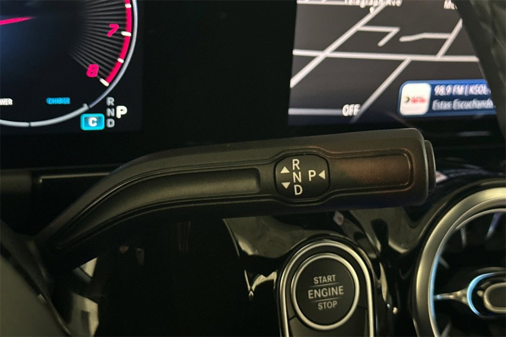 Certified 2025 Mercedes-Benz GLA 250 image 28