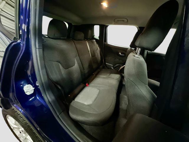 Used 2017 Jeep Renegade Latitude image 26