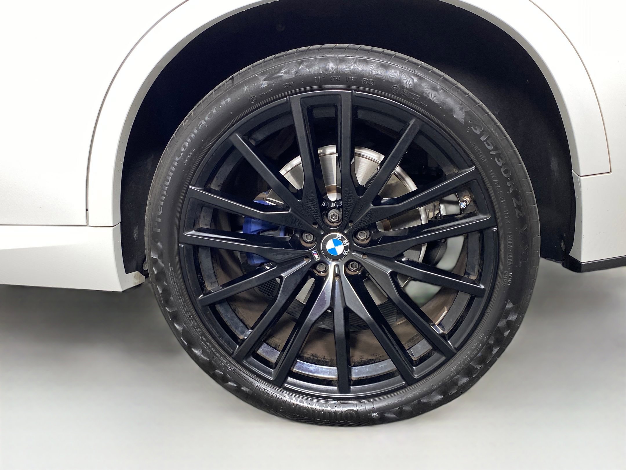 Used 2022 BMW X5 sDrive40i w/ M Sport Package image 10