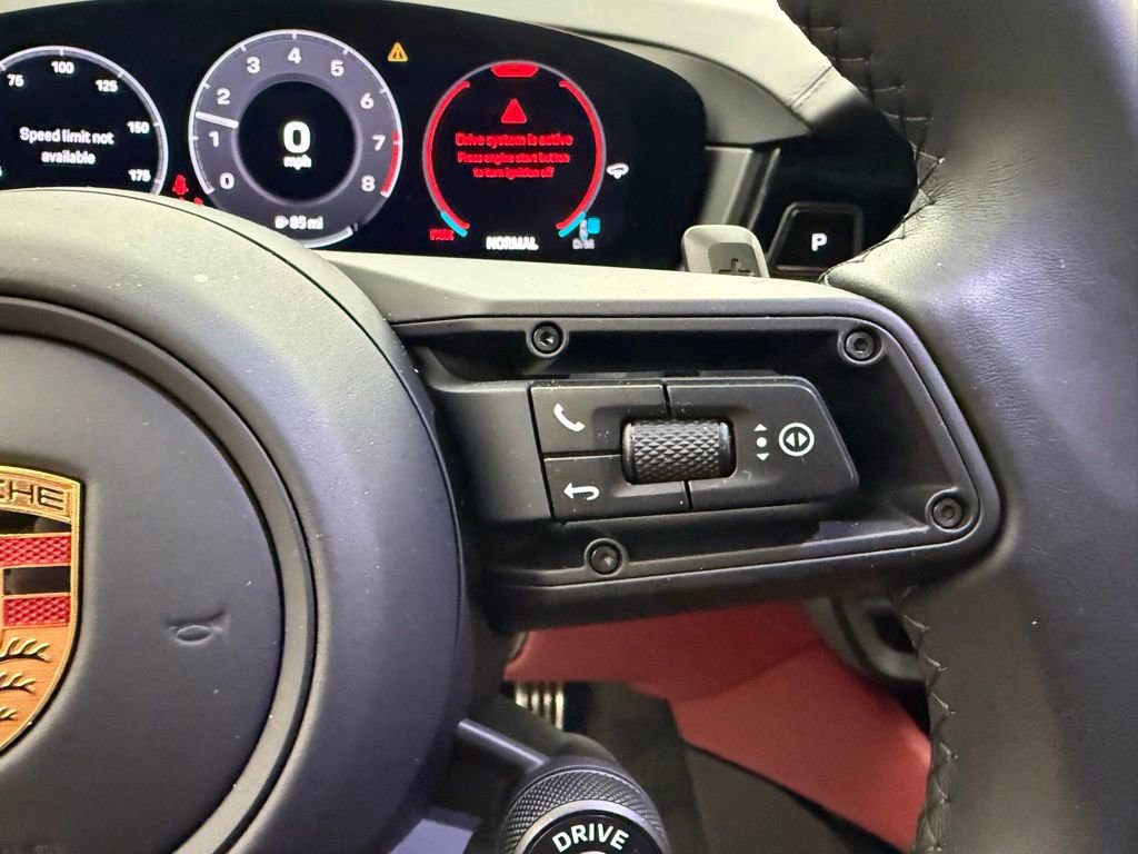 Used 2025 Porsche Cayenne S image 14