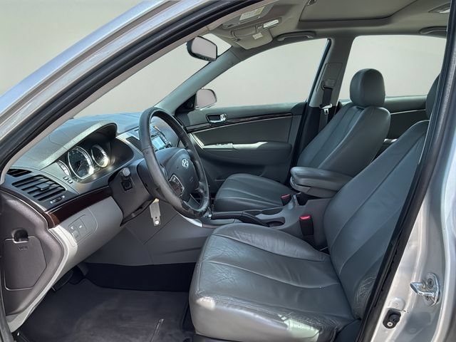 Used 2009 Hyundai Sonata Limited FWD image 17