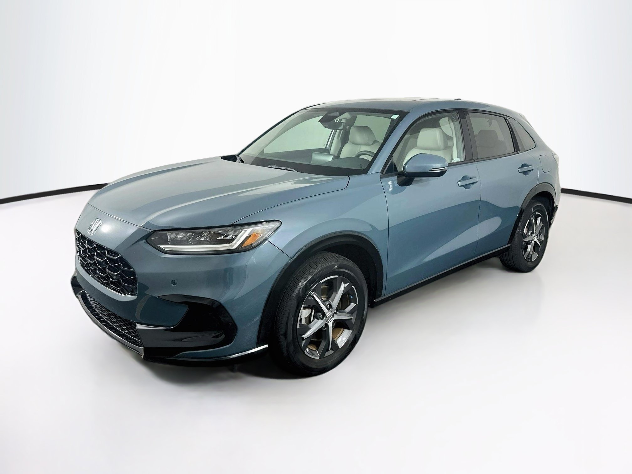 Used 2024 Honda HR-V EX-L image 3