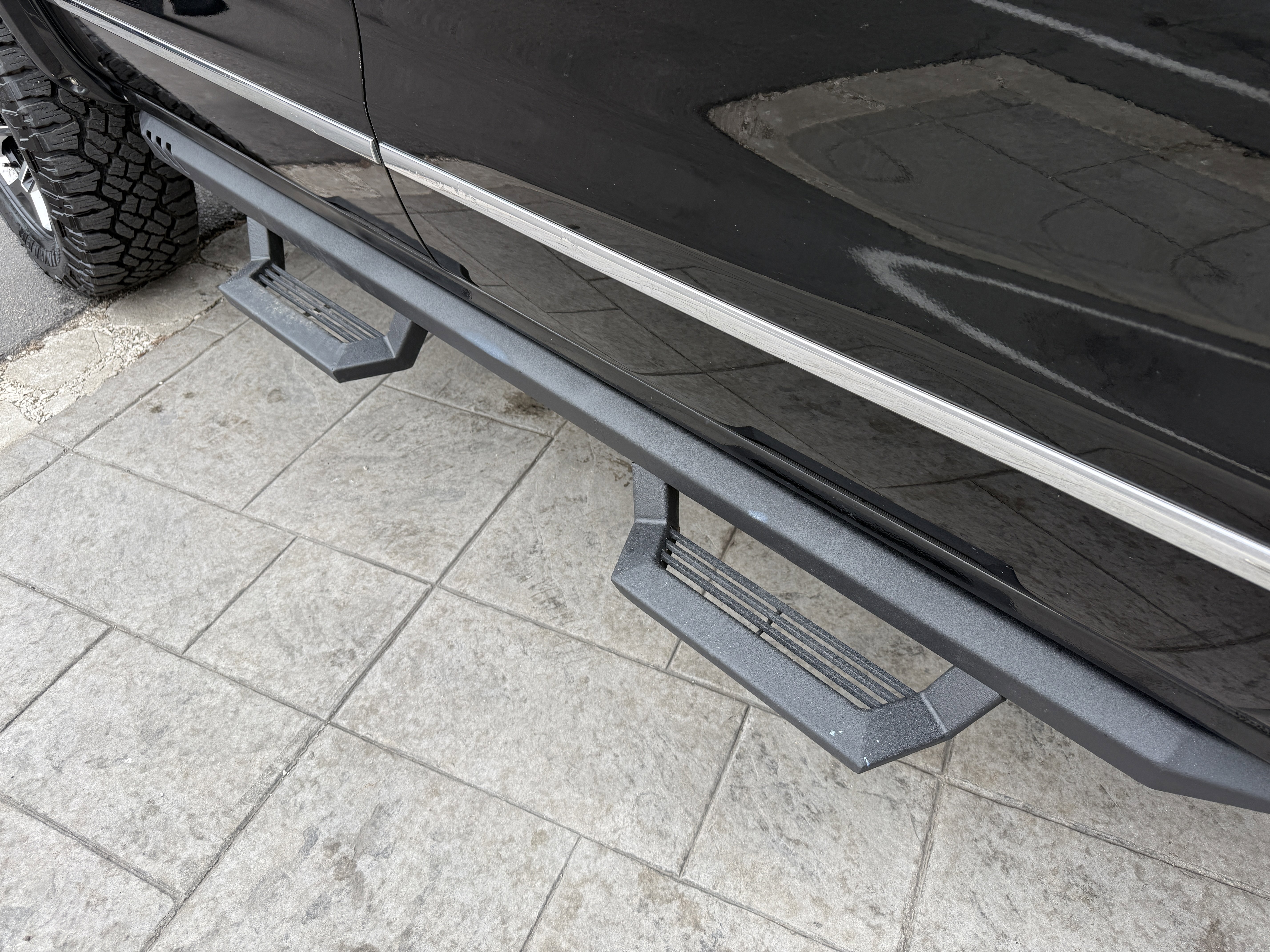 Used 2017 Chevrolet Silverado 1500 LTZ Z71 w/ LTZ Plus Package image 36