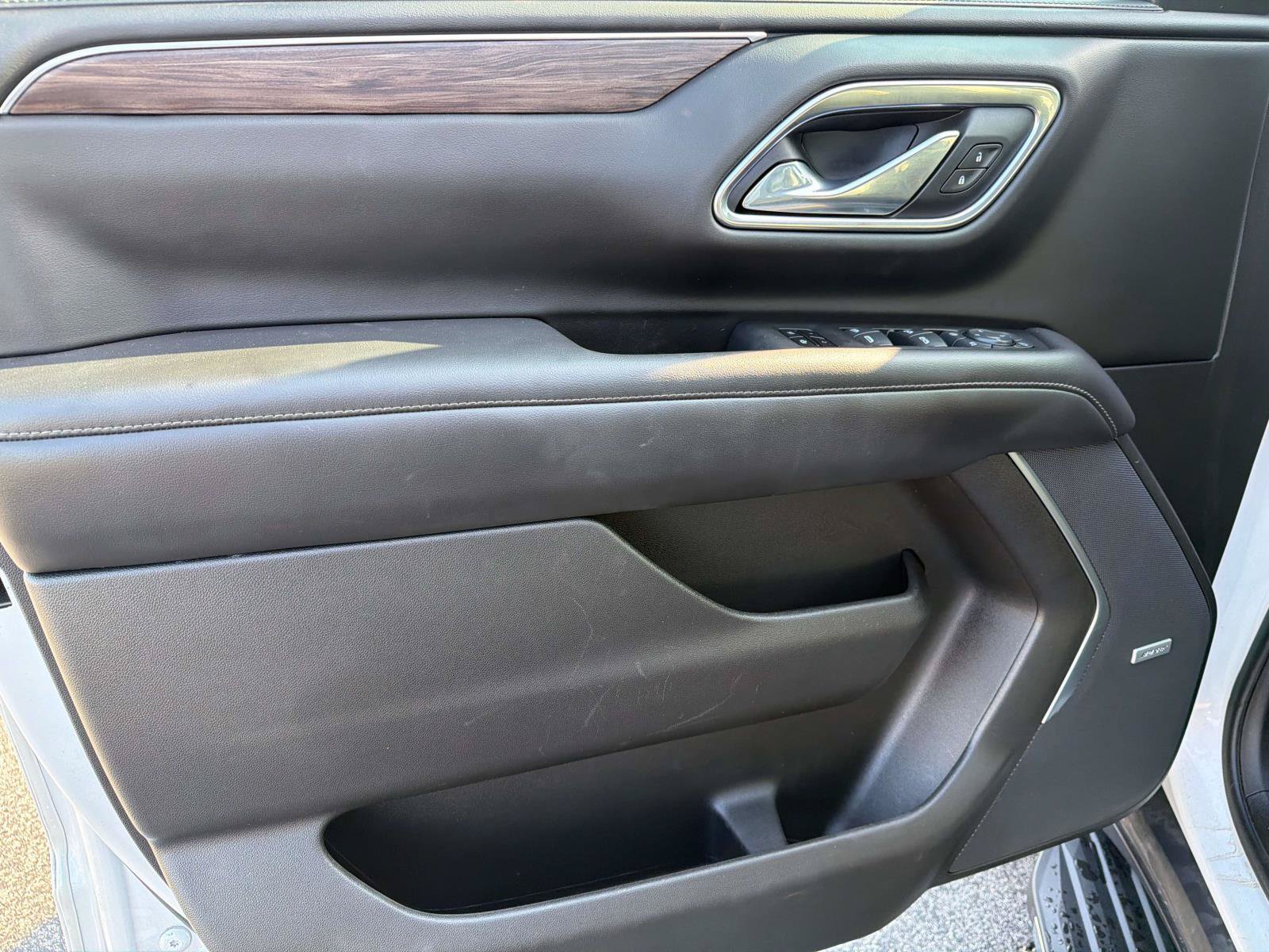 Used 2021 Chevrolet Tahoe LT w/ LT Signature Package AWD/4WD image 29