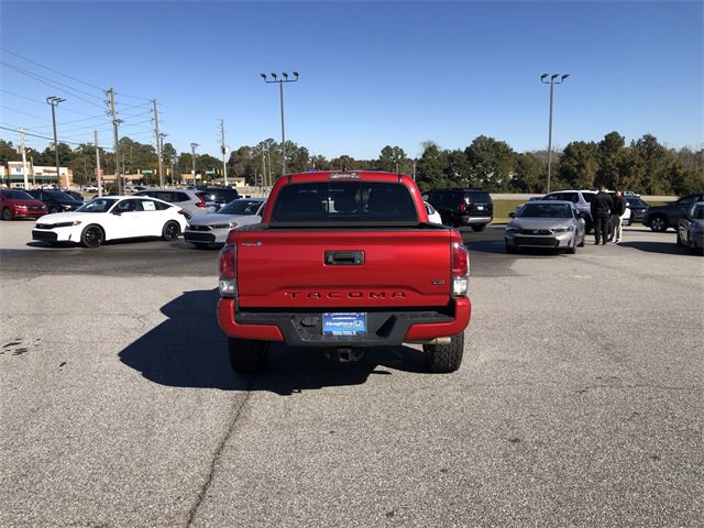 Used 2021 Toyota Tacoma TRD Sport image 7