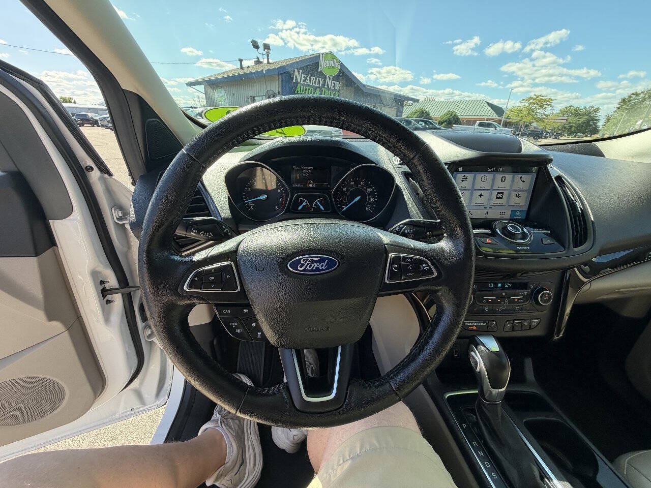 Used 2019 Ford Escape Titanium AWD/4WD image 21