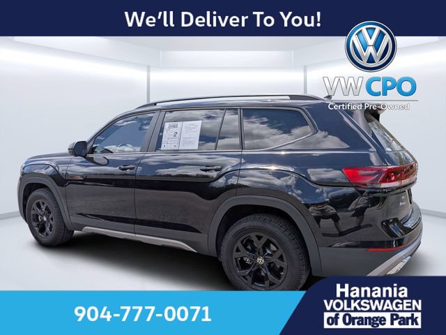 Certified 2025 Volkswagen Atlas Peak Edition SE AWD/4WD image 5