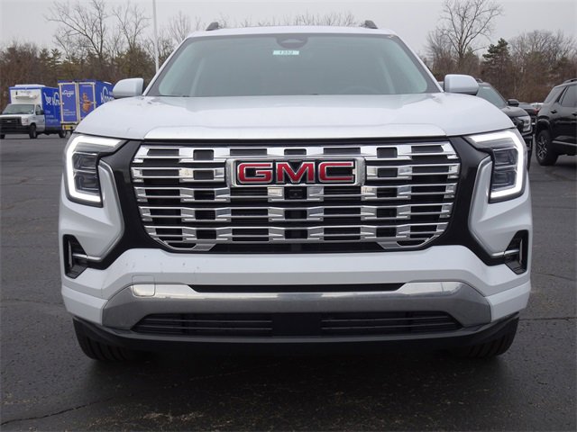 New 2026 GMC Terrain Denali image 8