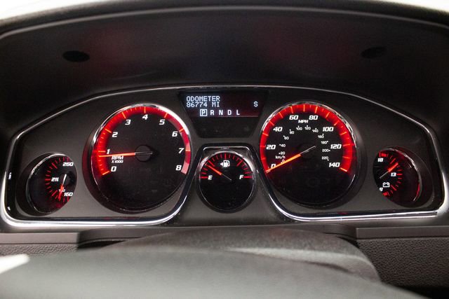 Used 2013 GMC Acadia SLT image 26