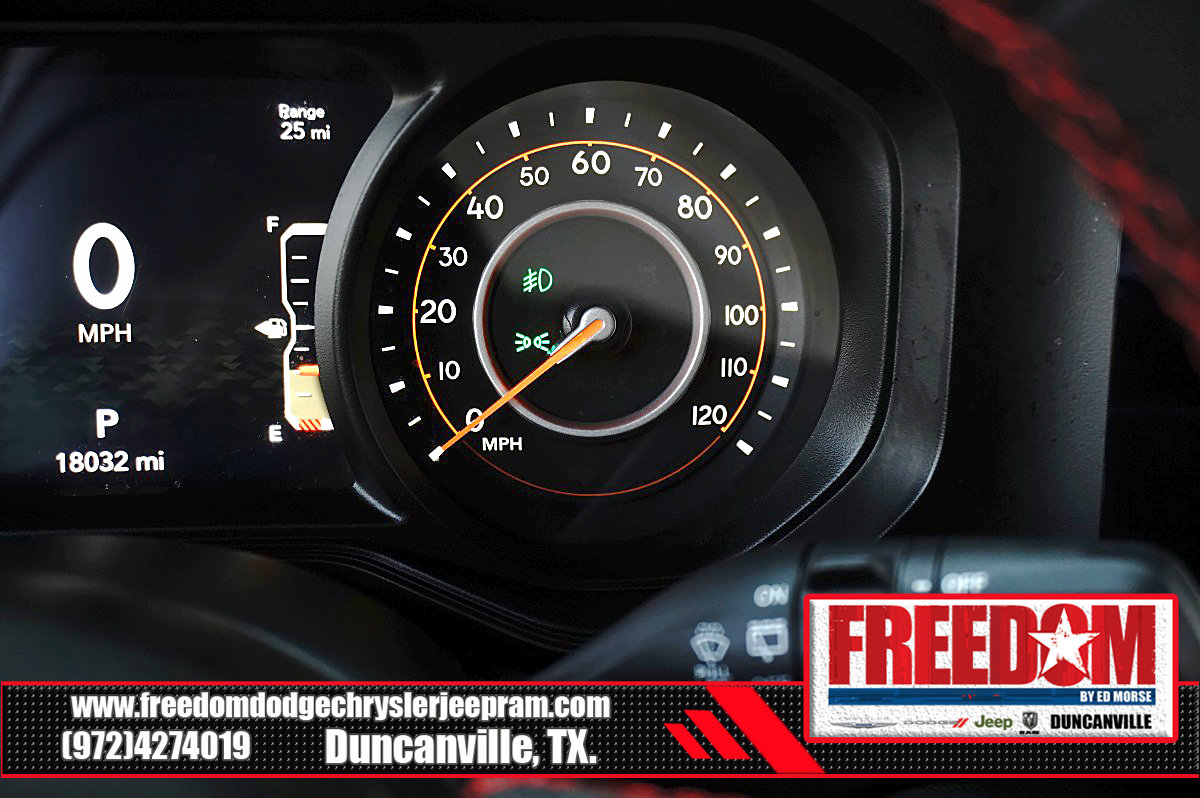 Used 2024 Jeep Wrangler Rubicon AWD/4WD image 27