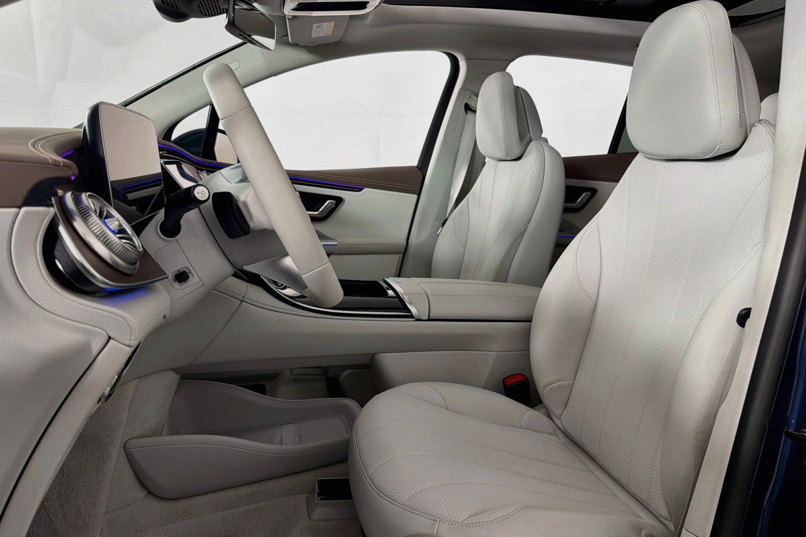 Certified 2023 Mercedes-Benz EQE 350+ SUV image 17