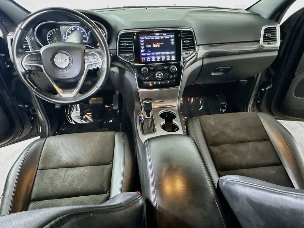 Used 2019 Jeep Grand Cherokee Altitude RWD image 18