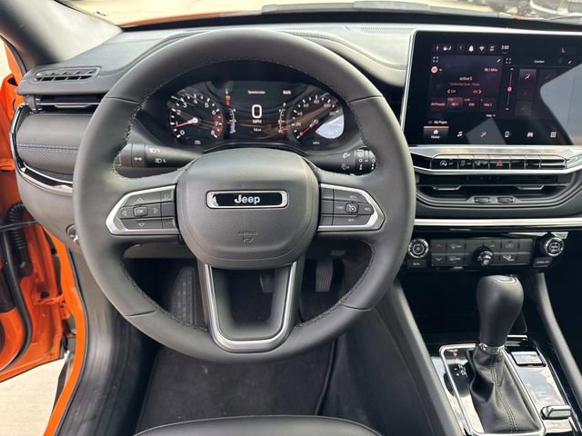 New 2026 Jeep Compass Latitude AWD/4WD image 14