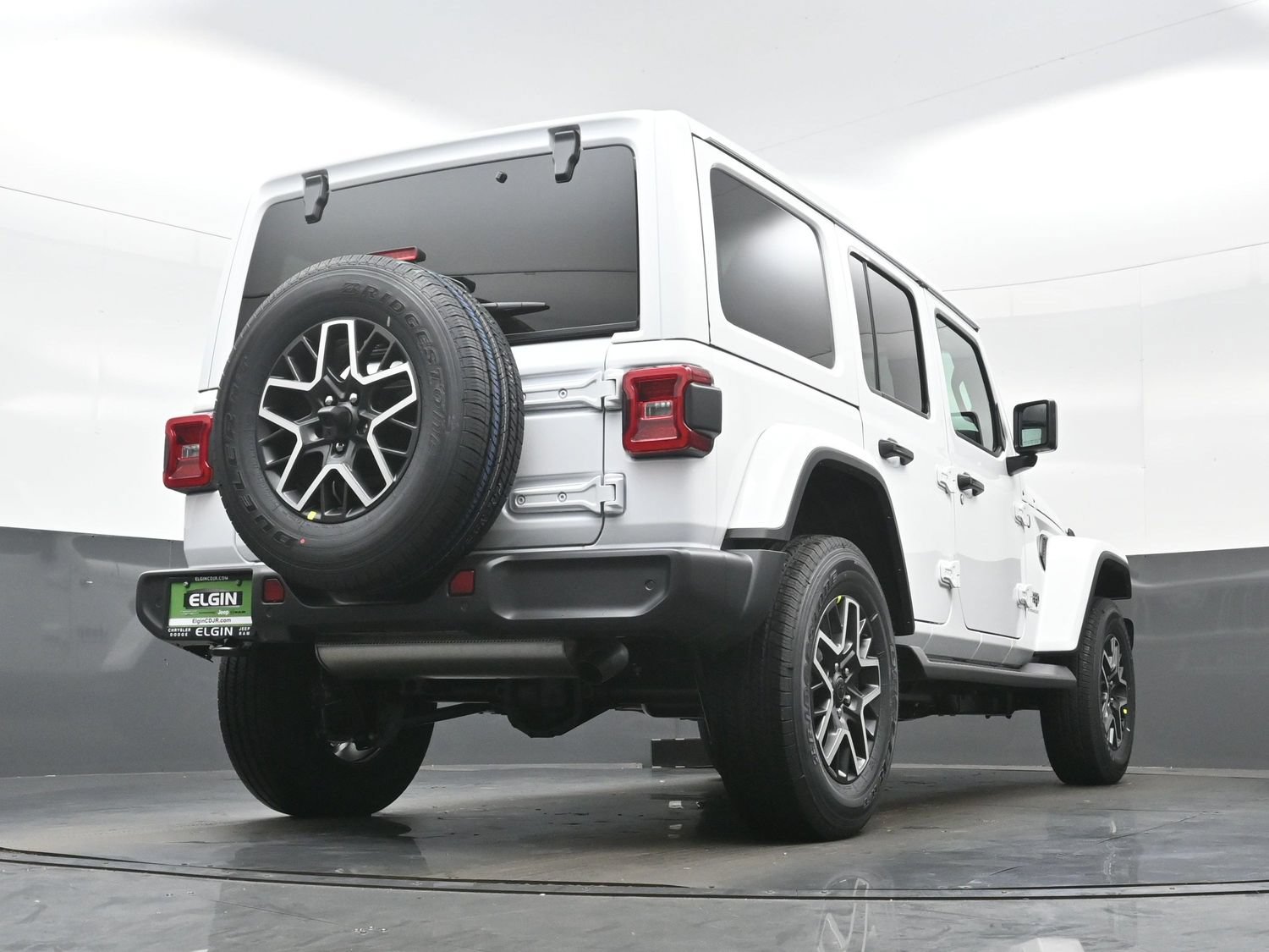New 2027 Jeep Wrangler Unlimited Sahara AWD/4WD image 18