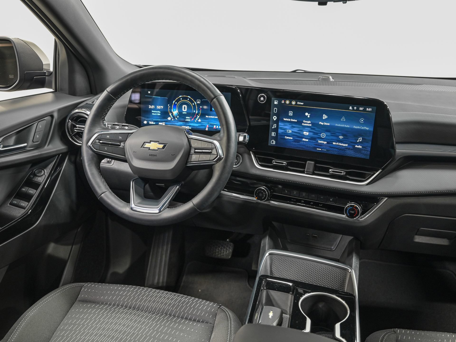 Used 2025 Chevrolet Equinox LT w/ Safety and Technology Package image 28