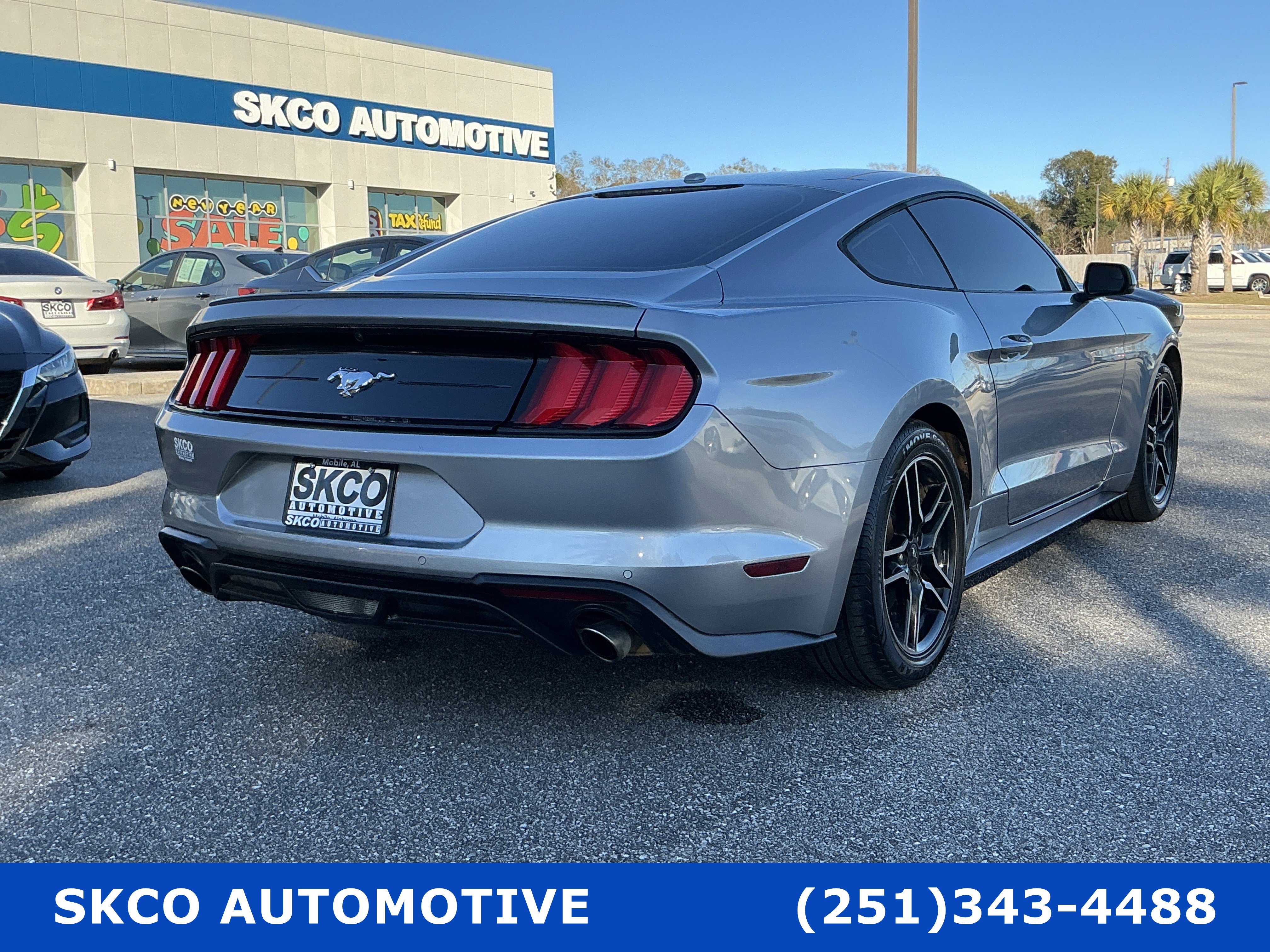 Used 2020 Ford Mustang Premium image 5