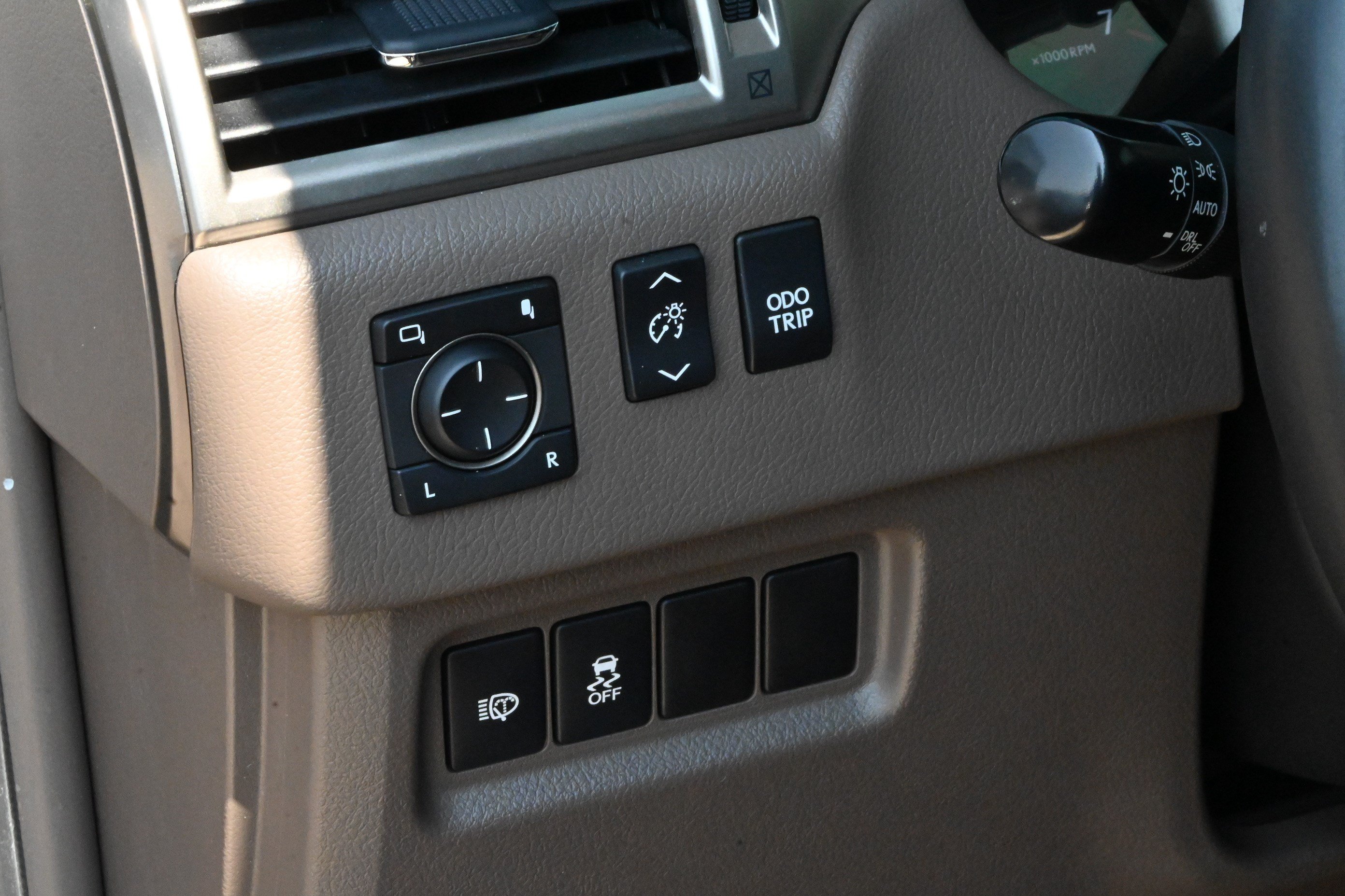 Used 2019 Lexus GX 460 Premium AWD/4WD image 27