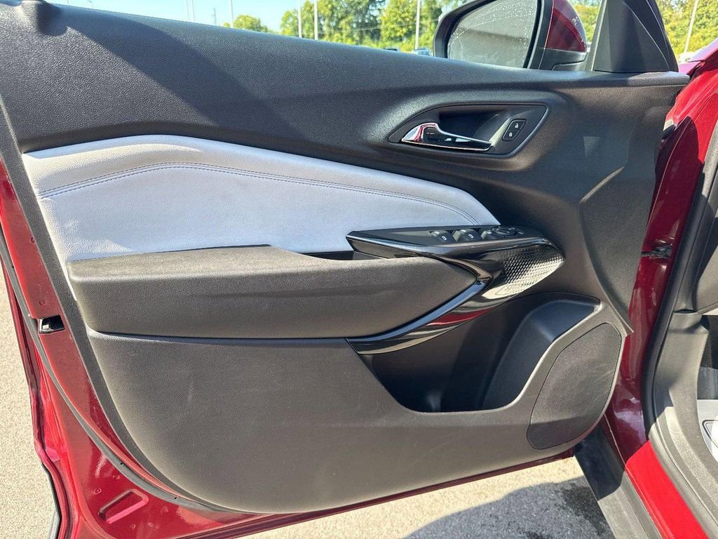 Used 2024 Chevrolet Trax LT image 13