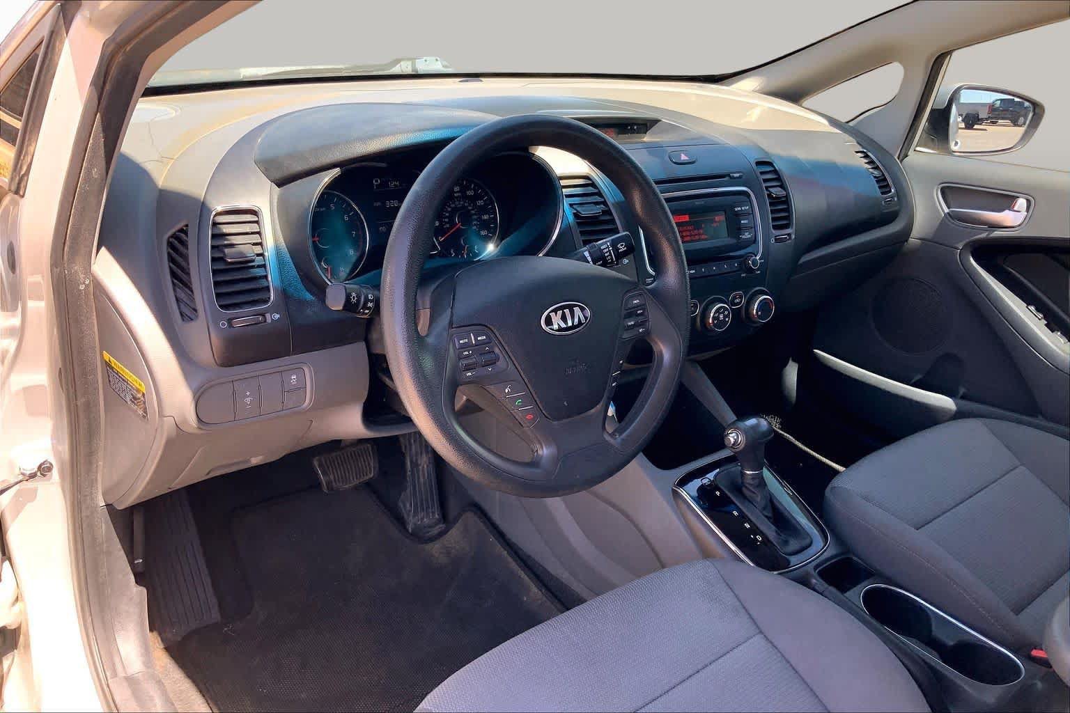 Used 2018 Kia Forte LX FWD image 17