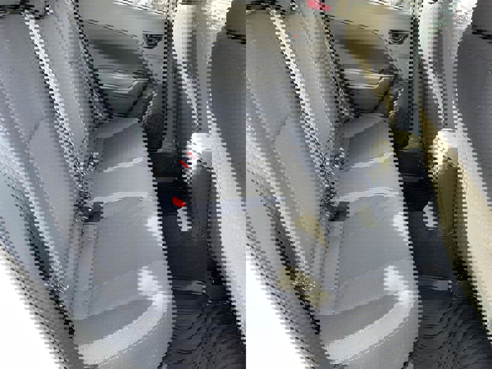 Used 2025 Subaru Crosstrek 2.0i Premium image 17