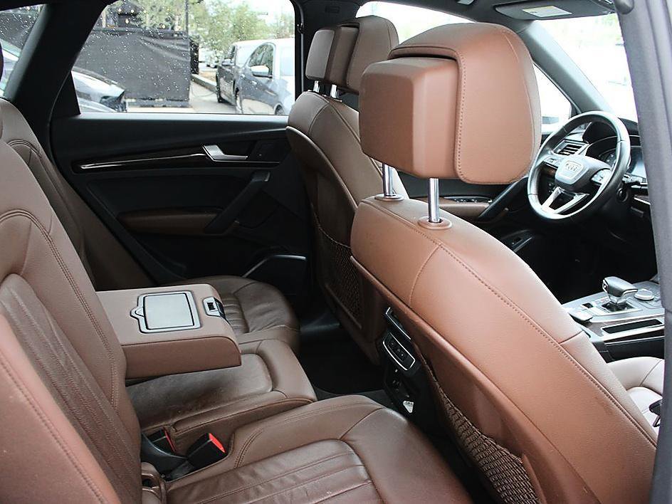 Used 2019 Audi Q5 2.0T Premium w/ Convenience Package image 19