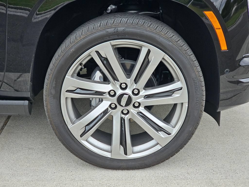 New 2026 Cadillac Escalade ESV Platinum Sport AWD/4WD image 9